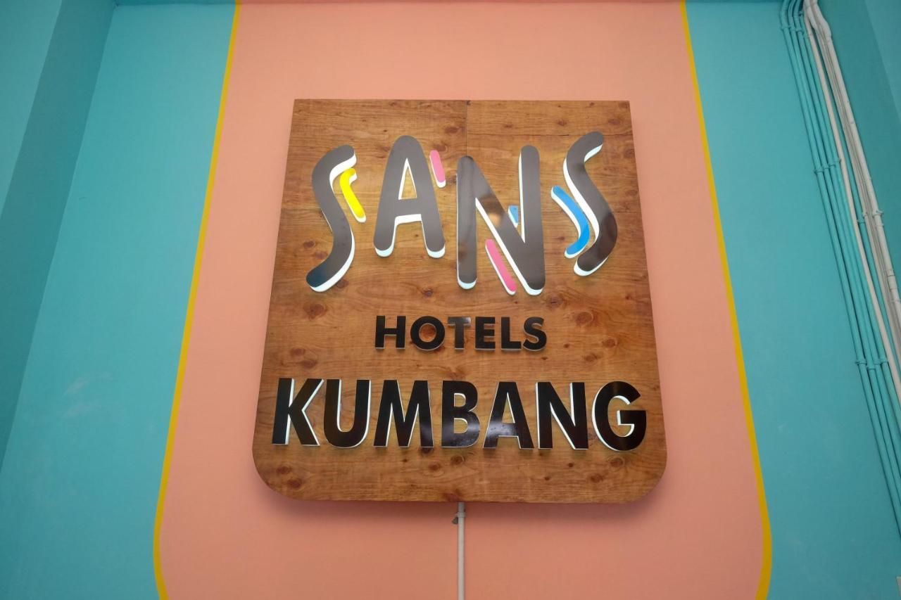 Sans Hotel Kumbang Yogyakarta By Reddoorz 외부 사진